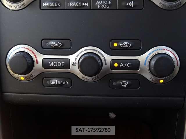 Nissan TEANA 2011-11 240979-17