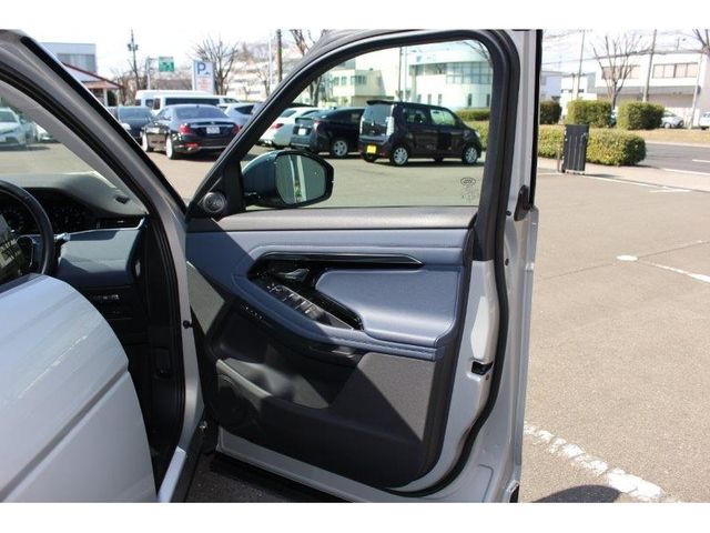 ROVER RANGE ROVER 2019-05 3494-27