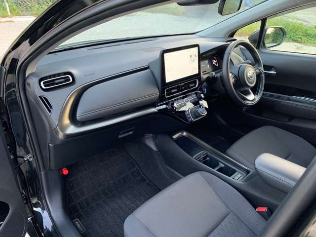 Toyota AQUA 2021-08 12215-10