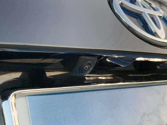 Toyota AQUA 2021-08 12215-12