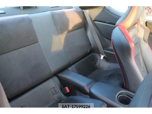 Toyota 86 2017-08 221798-13