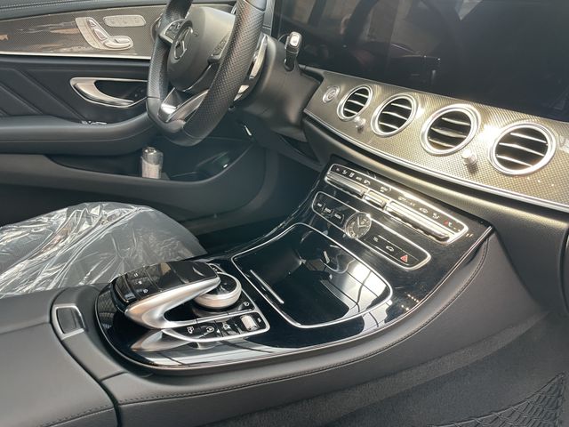 Amg E-CLASS 2018-04 4231-12