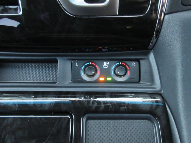 Toyota ALPHARD 2023-02 196555-28
