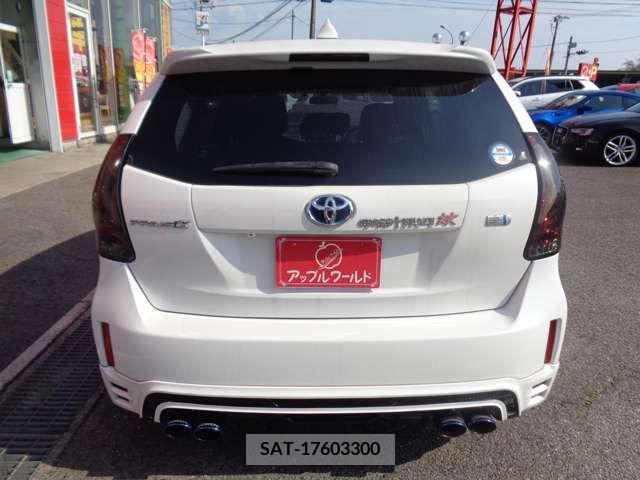 Toyota PRIUS ALPHA 2014-02 282421-7