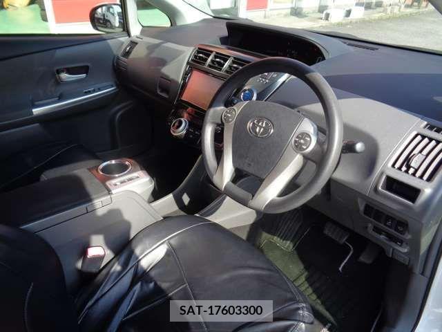 Toyota PRIUS ALPHA 2014-02 282421-8