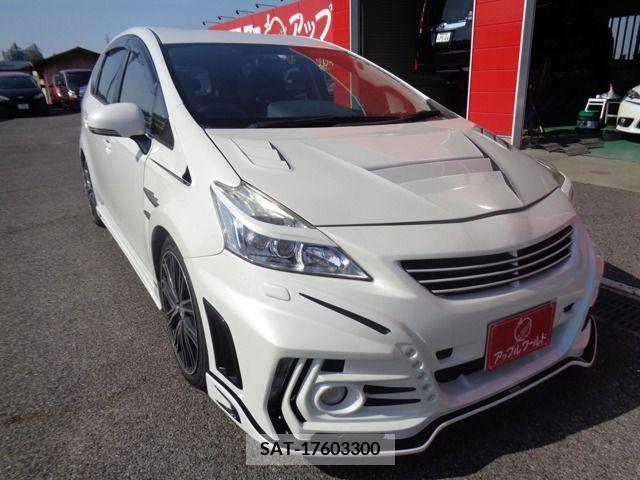 Toyota PRIUS ALPHA 2014-02 282421-0