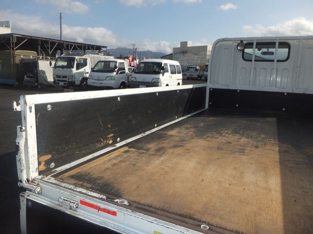 Mitsubishi CANTER 2015-03 186169-12