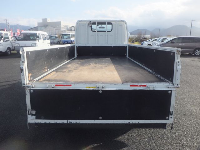 Mitsubishi CANTER 2015-03 186169-9