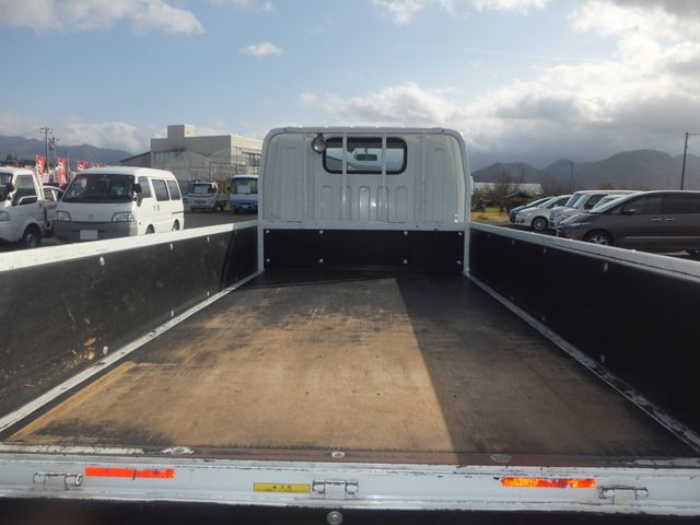 Mitsubishi CANTER 2015-03 186169-10