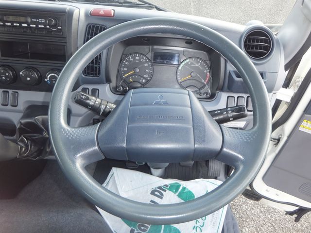 Mitsubishi CANTER 2015-03 186169-17