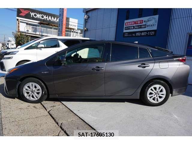 Toyota PRIUS 2016-12 224510-15
