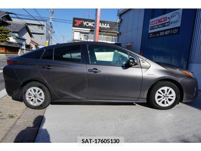 Toyota PRIUS 2016-12 224510-14