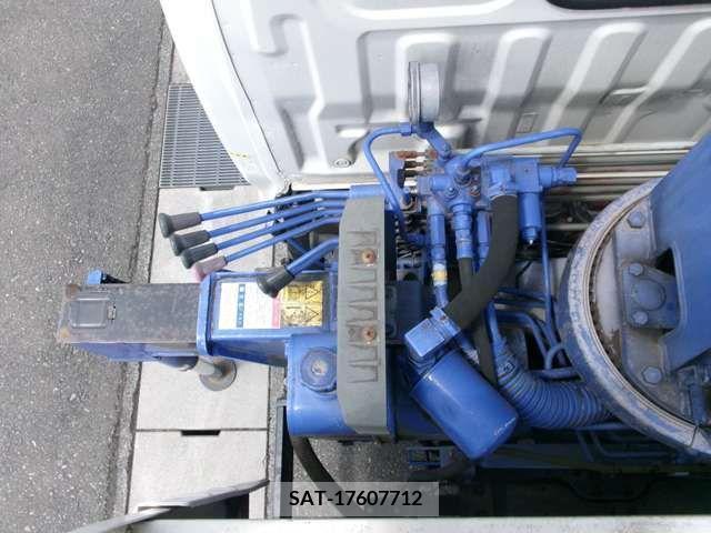 Hino DUTRO 2007-05 267737-15