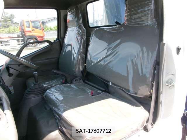 Hino DUTRO 2007-05 267737-10