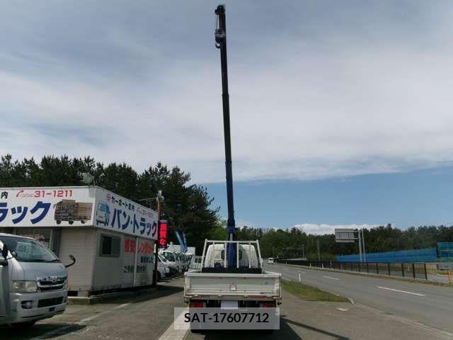 Hino DUTRO 2007-05 267737-5