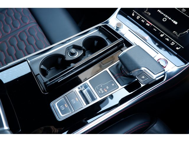 Audi RS6 2021-03 2801-15