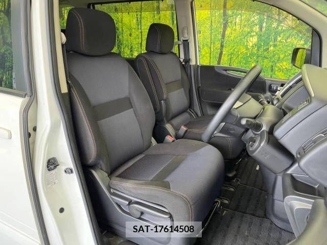 Nissan SERENA 2009-04 367652-8