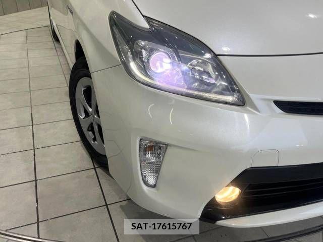 Toyota PRIUS 2012-06 378184-12