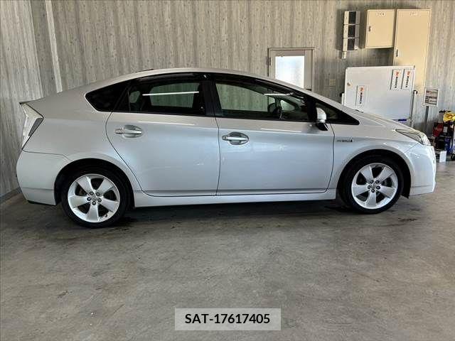 Toyota PRIUS 2009-09 366525-10