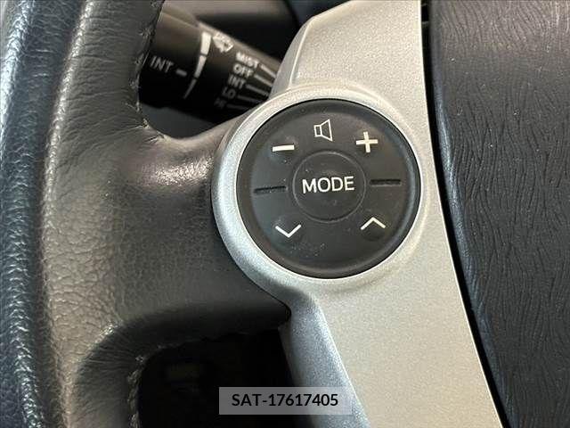 Toyota PRIUS 2009-09 366525-26
