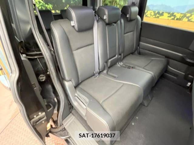 Honda e 2012-08 205894-10