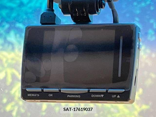 Honda e 2012-08 205894-7