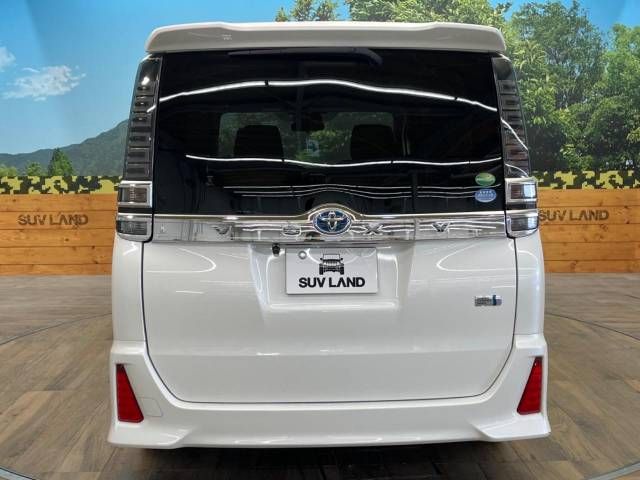 Toyota VOXY HYBRID 2019-01 193197-15
