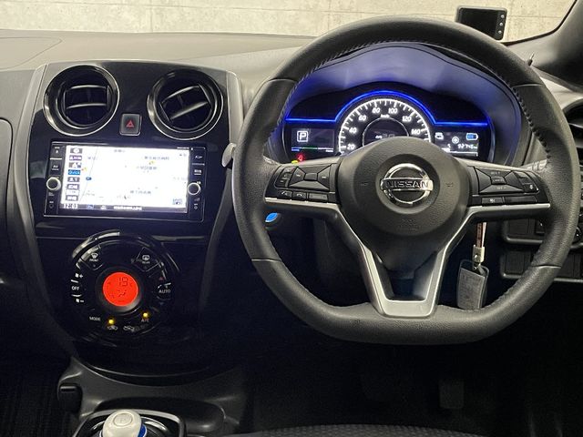 Nissan NOTE 2019-03 11923-2