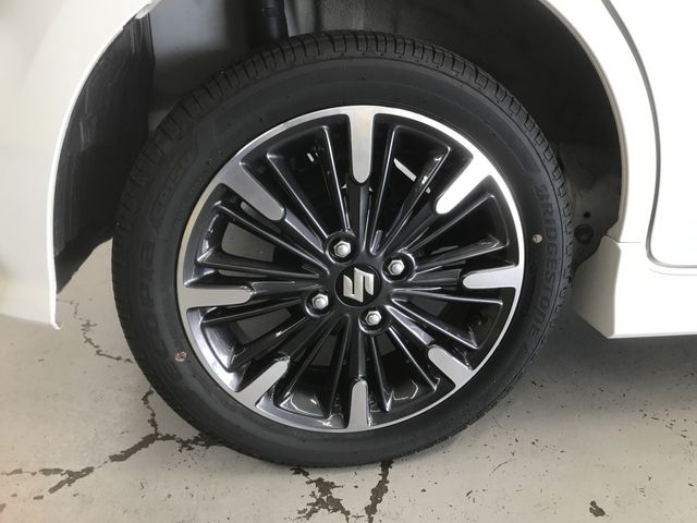 Suzuki SPACIA 2022-07 187685-26