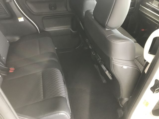 Suzuki SPACIA 2022-07 187685-7