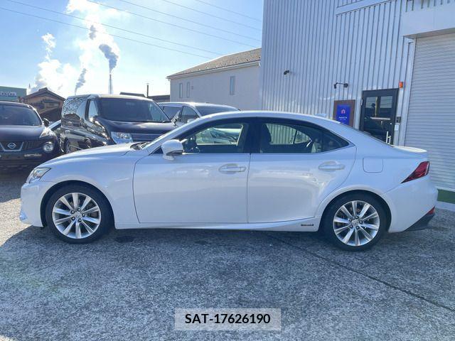 Lexus IS 2013-11 221921-6