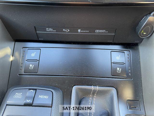 Lexus IS 2013-11 221921-16