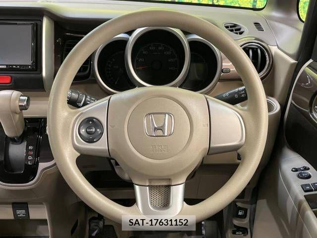 Honda N BOX 2014-02 279548-11