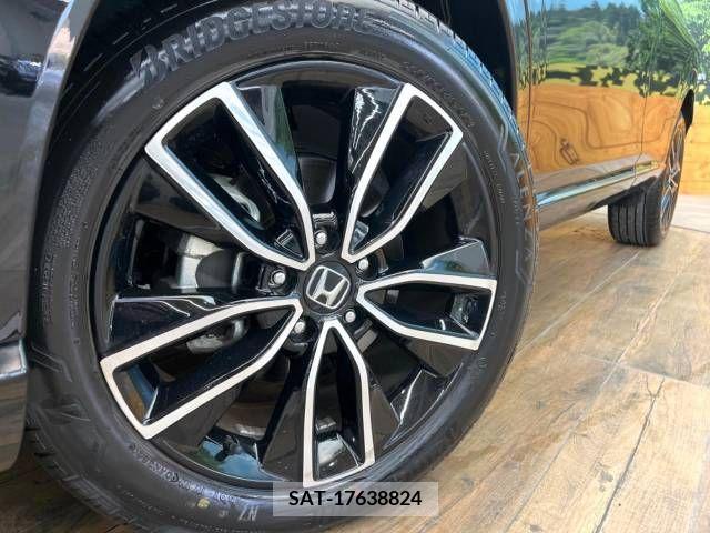Honda VEZEL 2023-05 369949-13