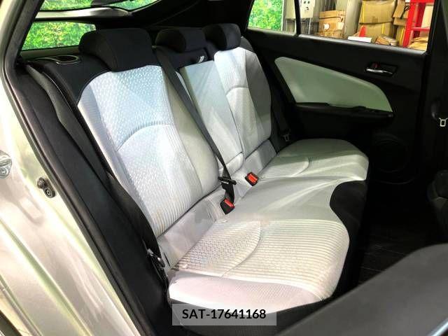 Toyota PRIUS 2018-02 366596-14
