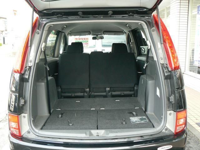Toyota ISIS 2010-01 181843-3