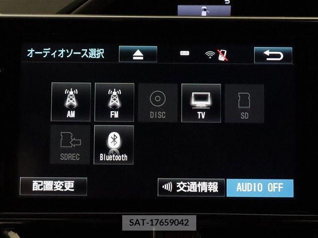 Toyota VOXY 2018-05 224496-16