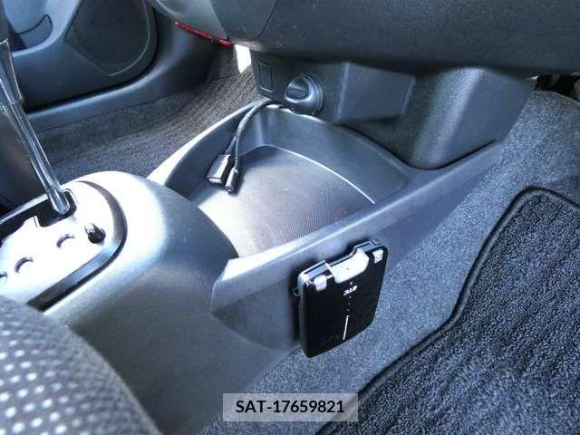 Toyota VITZ 2006-03 288599-5