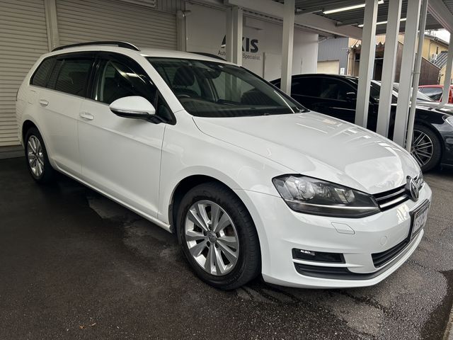 VolksWagen GOLF VARIANT 2016-11 24996-0