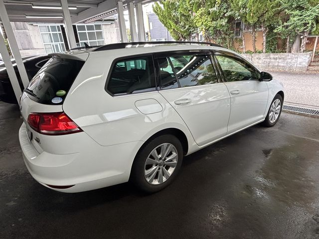 VolksWagen GOLF VARIANT 2016-11 24996-4