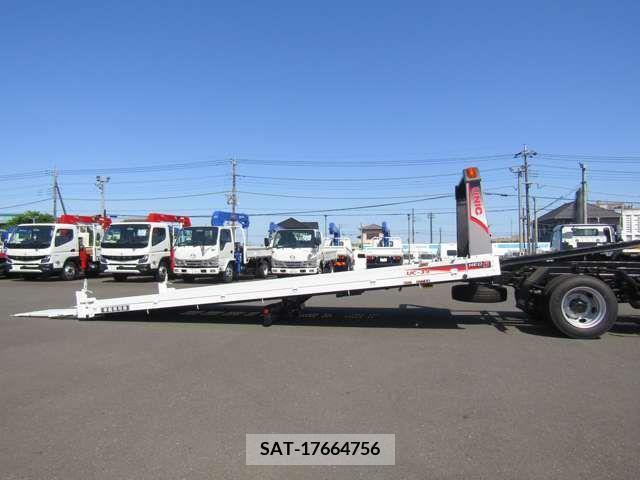 Mitsubishi CANTER 2024-03 357552-7