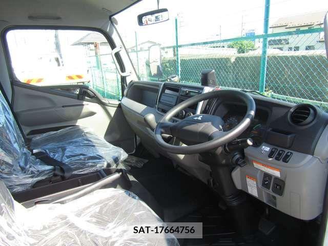 Mitsubishi CANTER 2024-03 357552-16