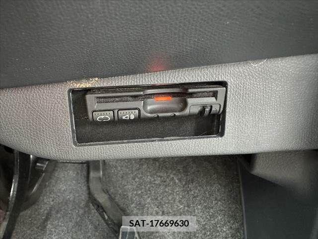 Nissan ROOX 2011-10 354636-4