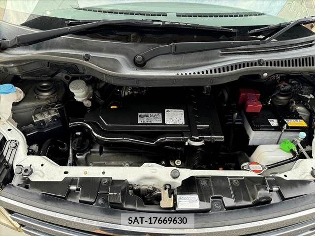 Nissan ROOX 2011-10 354636-19