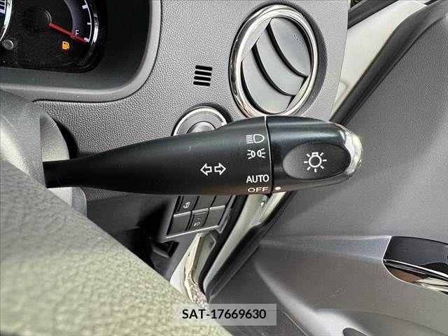 Nissan ROOX 2011-10 354636-24