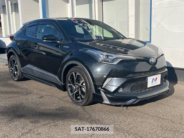 Toyota C-HR 2018-12 231457-17