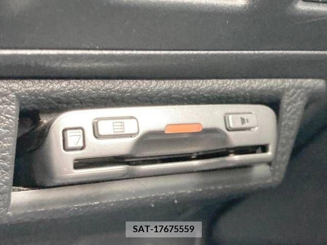 Subaru FORESTER 2017-03 235193-7