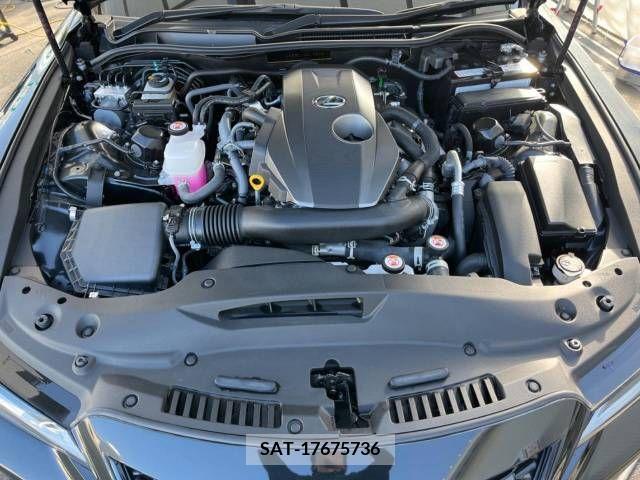Lexus IS 2022-01 275393-18