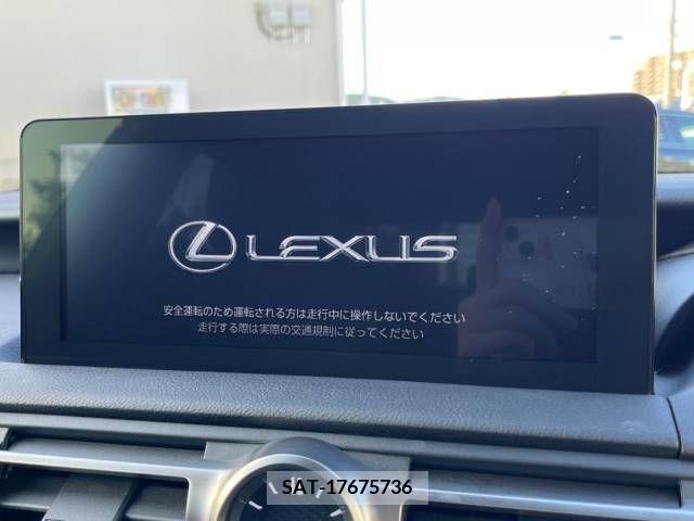 Lexus IS 2022-01 275393-4