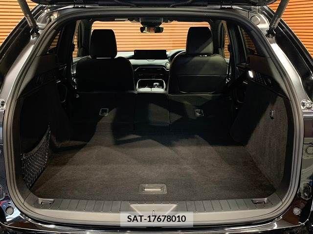 Mazda CX-60 2022-10 336739-12